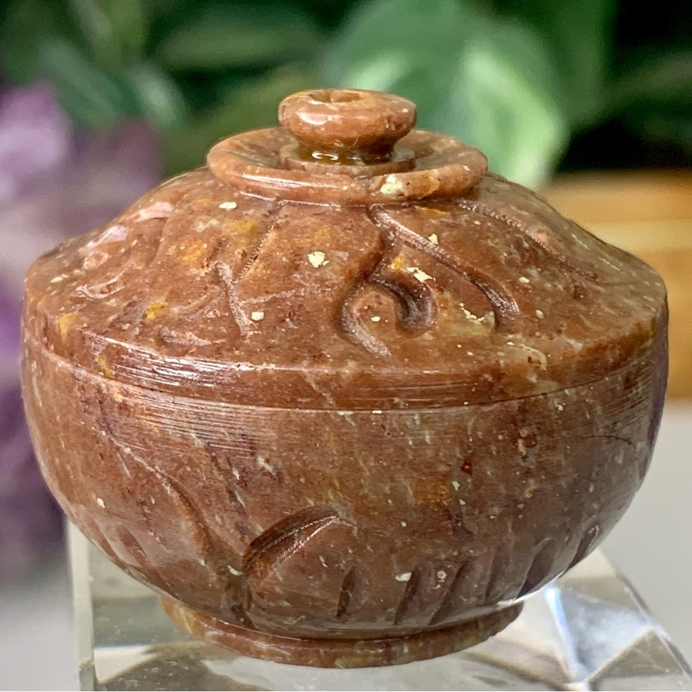 Brown Soapstone Hand Carved Lidded Trinket Box Miniature Round Dome Lid 1.6" VTG